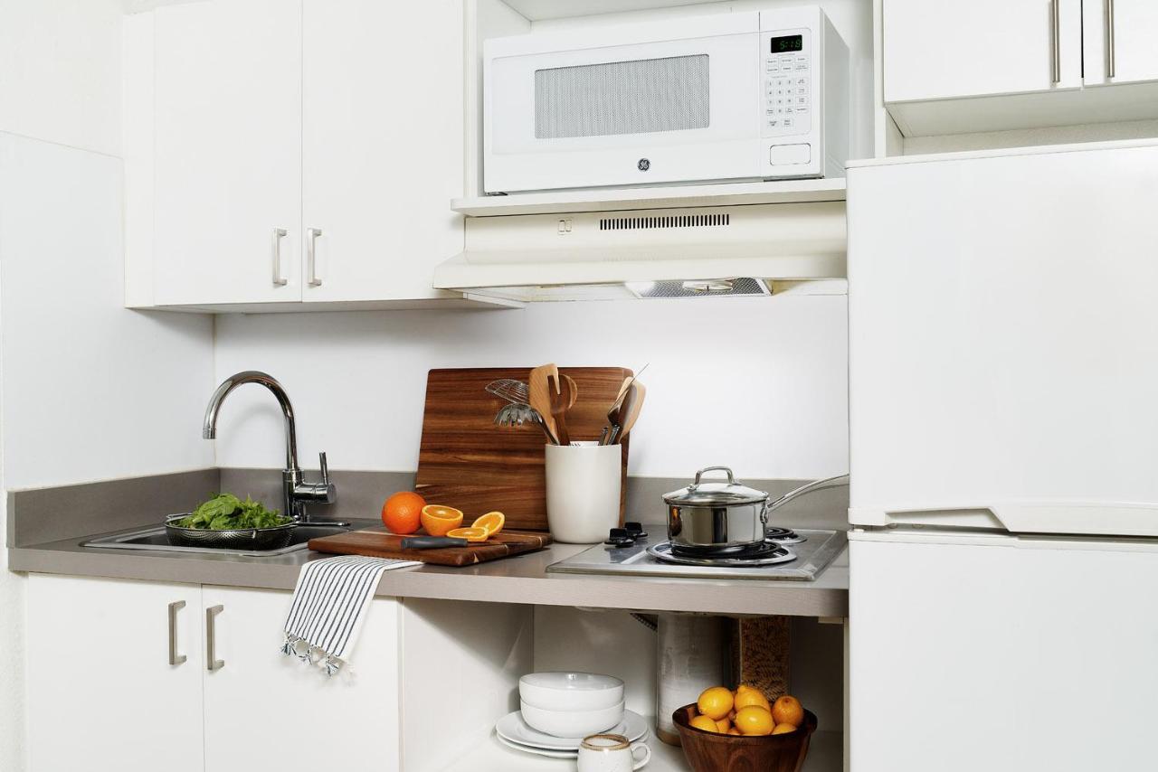 Intown Suites Extended Stay Dallas Tx - Норт Ричланд Хилс Екстериор снимка